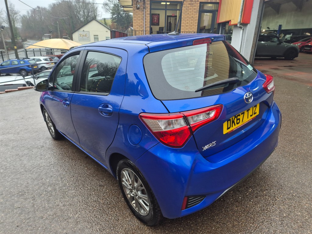 Used Toyota Yaris 2017 for sale - 77381300: Photo 7