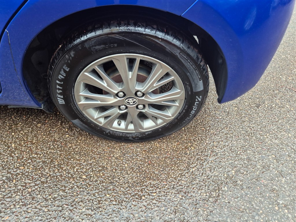 Used Toyota Yaris 2017 for sale - 77381300: Photo 8