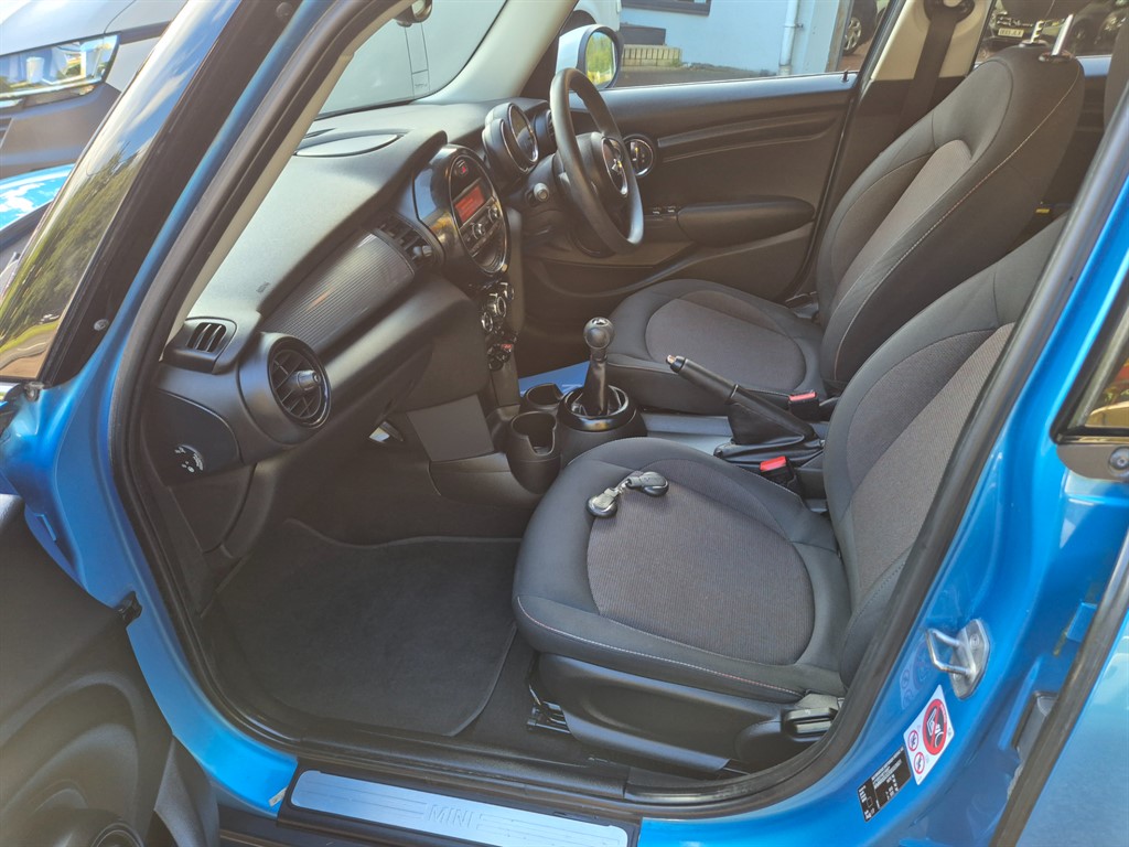 Used MINI Hatch 2017 for sale - 77336174: Photo 9