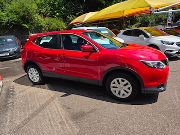 Used Nissan Qashqai 2017 for sale - 79232243: Photo