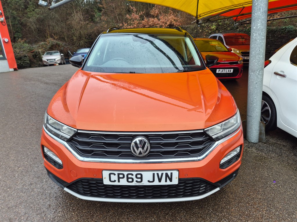 Used Volkswagen T-Roc 2020 for sale - 77293772: Photo 2