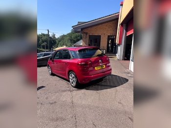 Used Citroen C4 Picasso 2015 for sale - 79008154: Photo