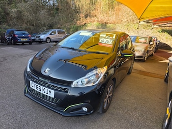 Used Peugeot 208 2016 for sale - 77951024: Photo