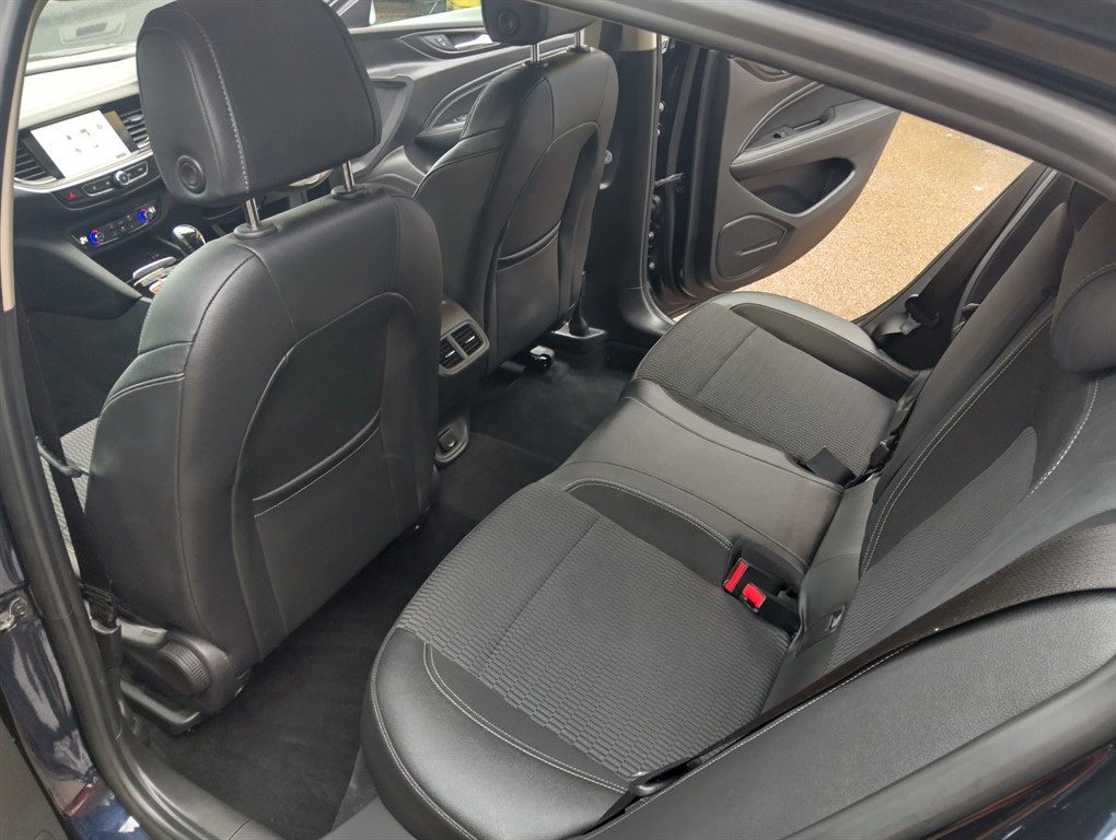 Used Vauxhall Insignia 2017 for sale - 77339738: Photo 11