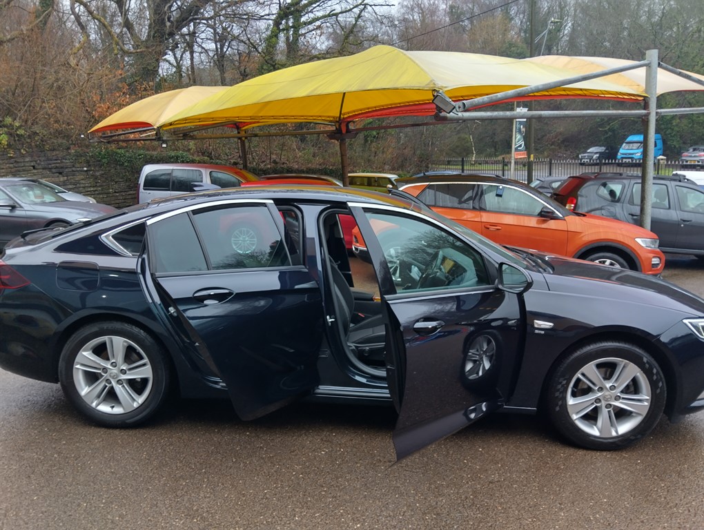 Used Vauxhall Insignia 2017 for sale - 77339738: Photo 16