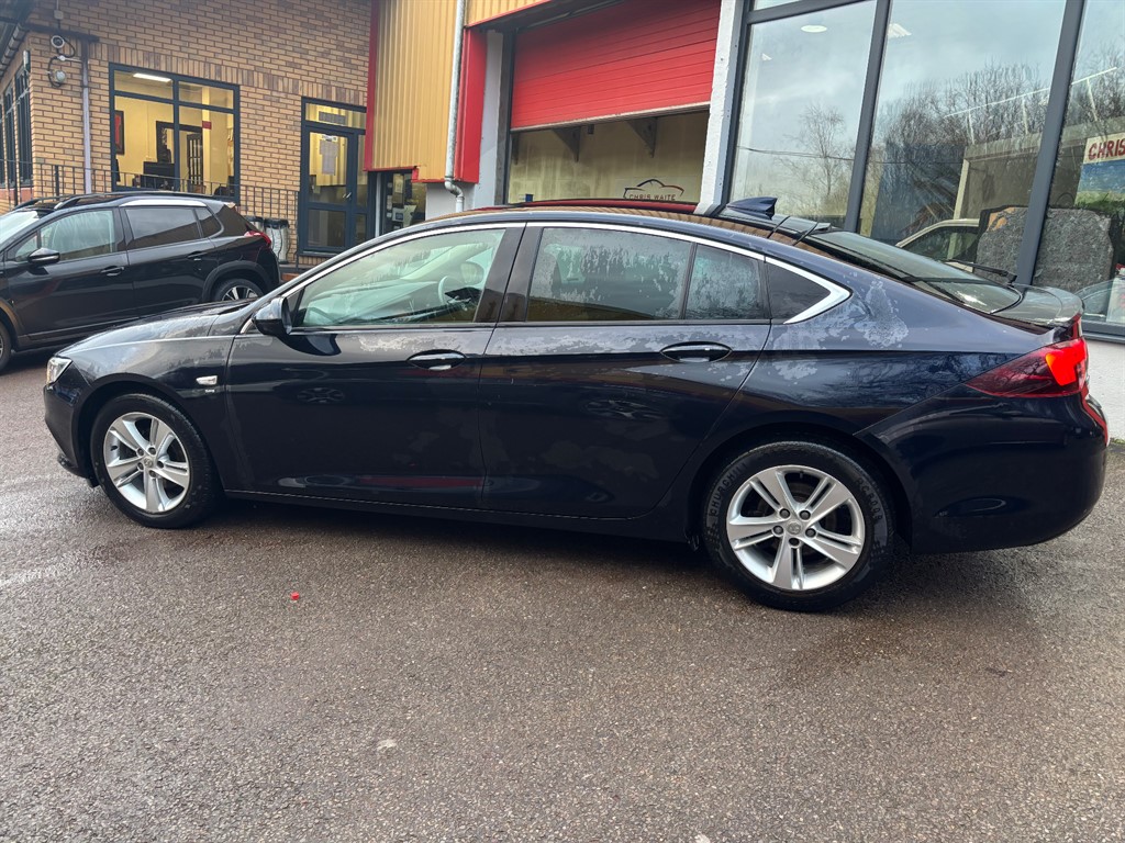 Used Vauxhall Insignia 2017 for sale - 77339738: Photo 4