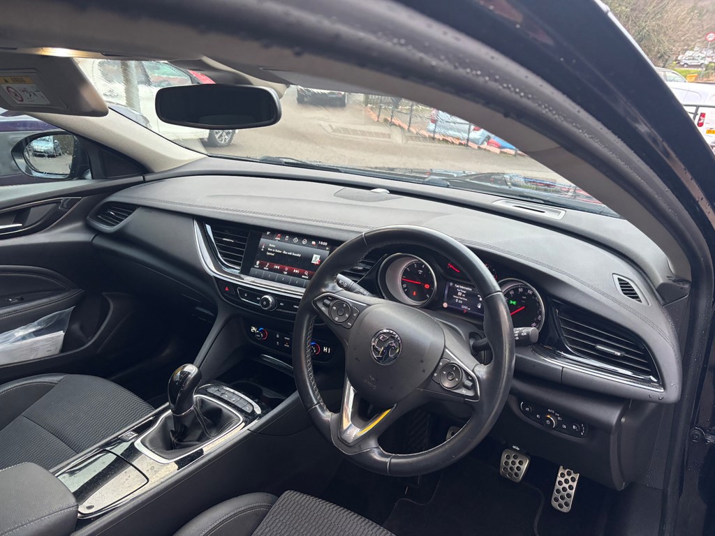 Used Vauxhall Insignia 2017 for sale - 77339738: Photo 5