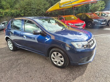 Used Dacia Sandero 2017 for sale - 77336149: Photo