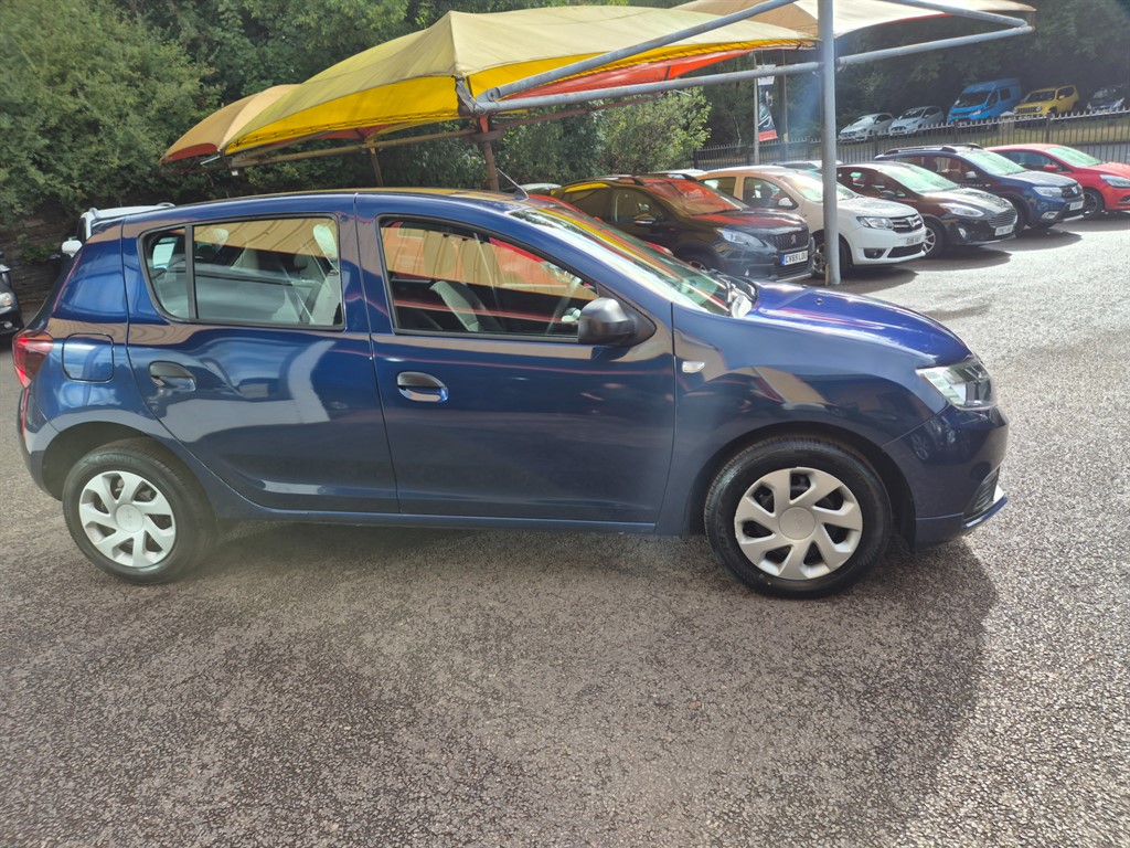 Used Dacia Sandero 2017 for sale - 77336149: Photo 5