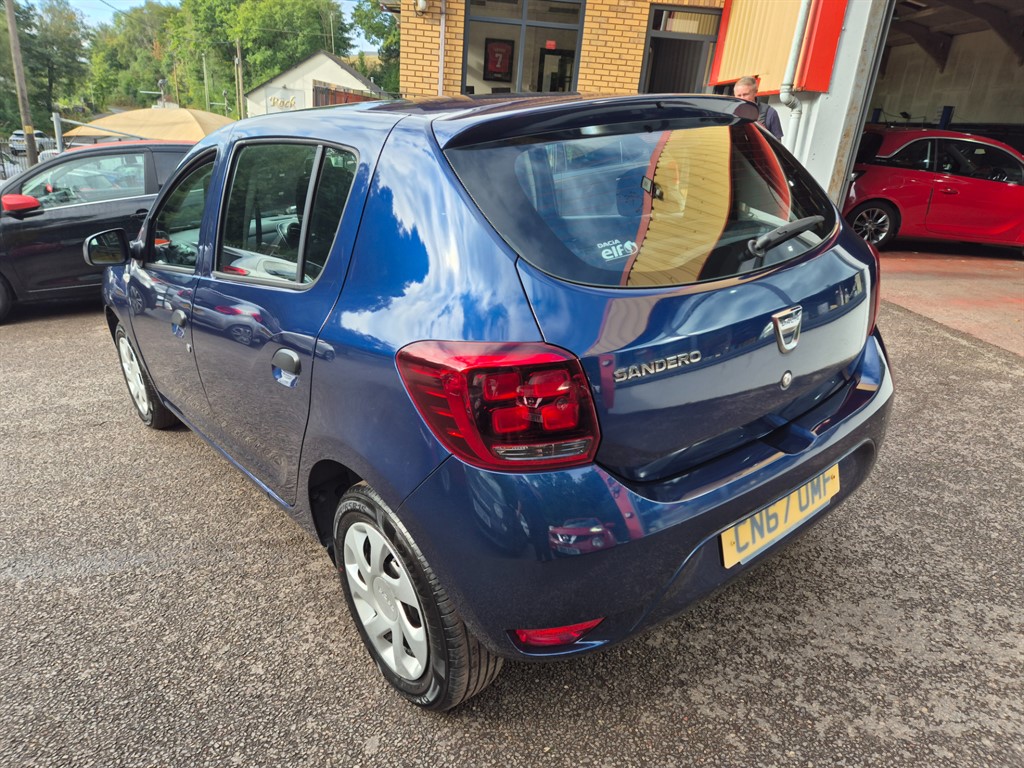 Used Dacia Sandero 2017 for sale - 77336149: Photo 7