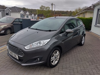 Used Ford Fiesta 2015 for sale - 78166047: Photo
