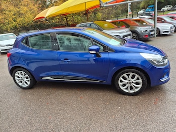 Used Renault Clio 2018 for sale - 76507807: Photo