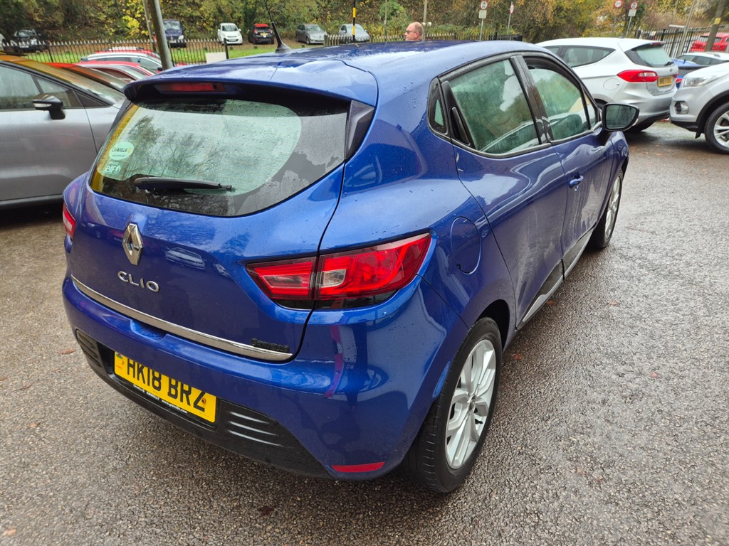 Used Renault Clio 2018 for sale - 76507807: Photo 5