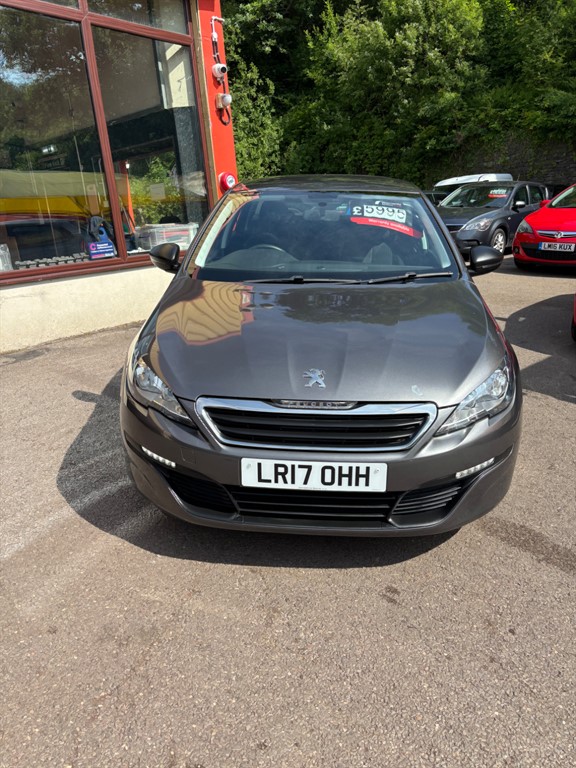 Used Peugeot 308 2017 for sale - 77336177: Photo 2