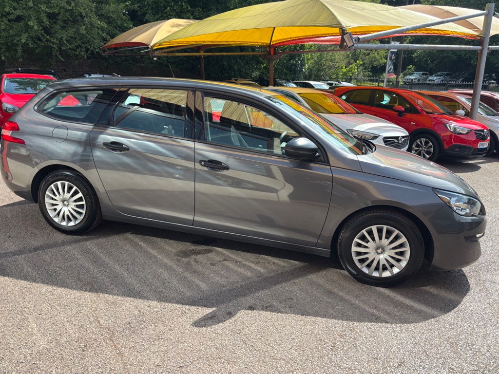 Used Peugeot 308 2017 for sale - 77336177: Photo 3