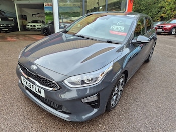 Used Kia Ceed 2019 for sale - 77336158: Photo