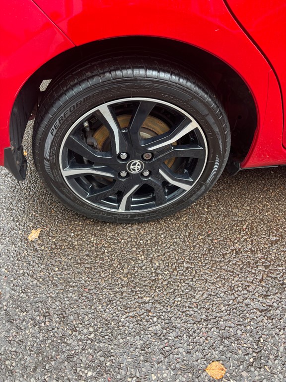Used Toyota Yaris 2015 for sale - 76221941: Photo 18