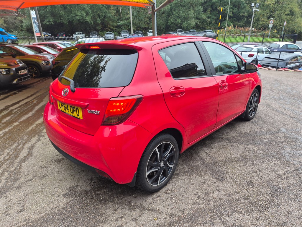 Used Toyota Yaris 2015 for sale - 76221941: Photo 4