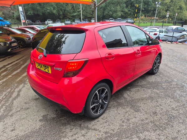 Used Toyota Yaris 2015 for sale - 76221941: Photo 5