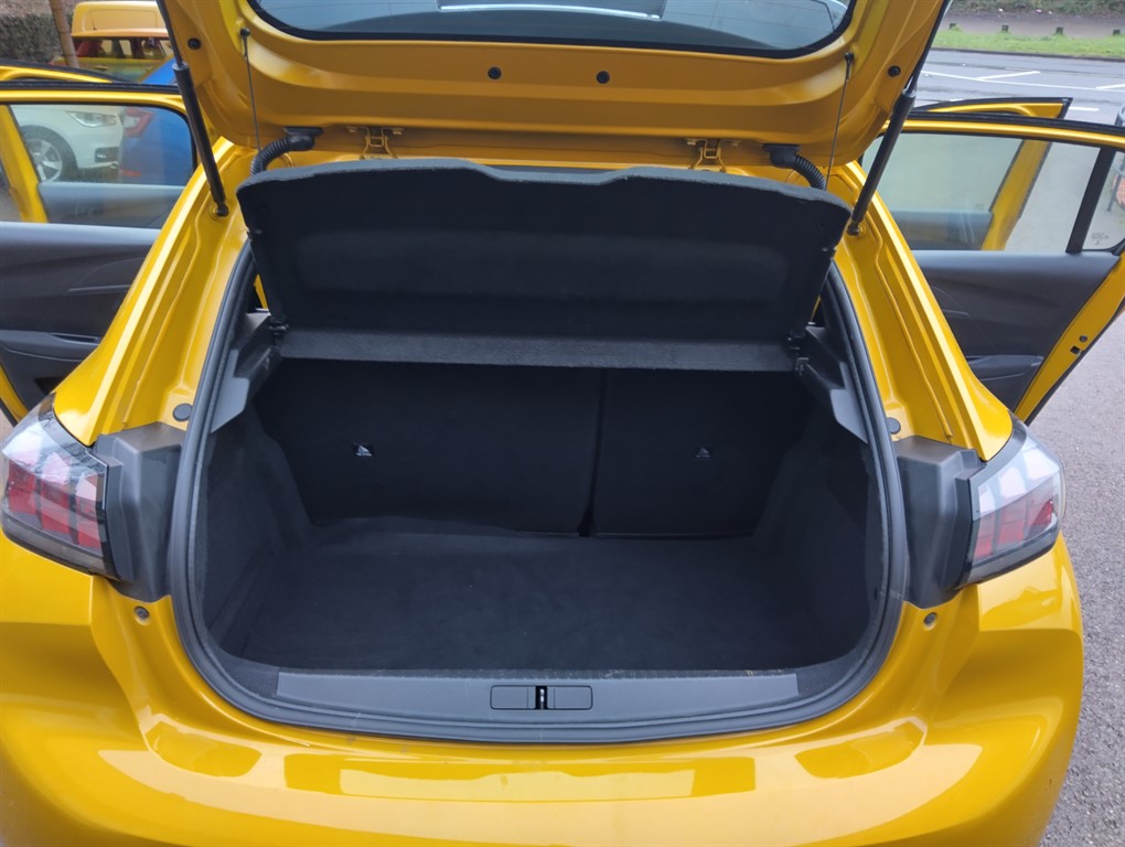 Used Peugeot 208 2022 for sale - 77532399: Photo 12