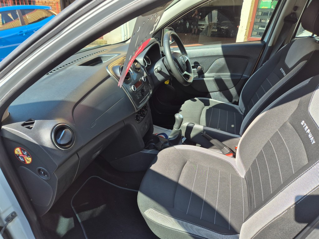 Used Dacia Sandero Stepway 2019 for sale - 77336118: Photo 6