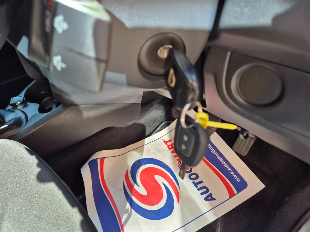 Used Dacia Sandero Stepway 2019 for sale - 77336118: Photo 8