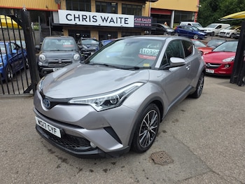 Used Toyota C-HR 2017 for sale - 78953860: Photo
