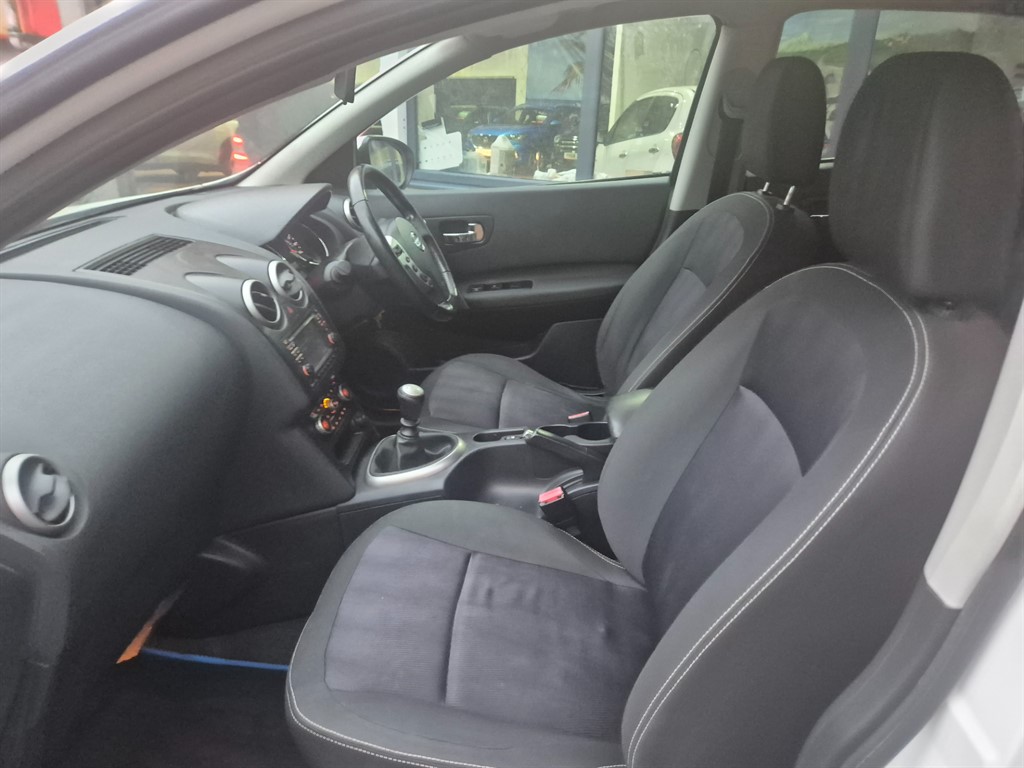 Used Nissan Qashqai 2012 for sale - 77170792: Photo 12