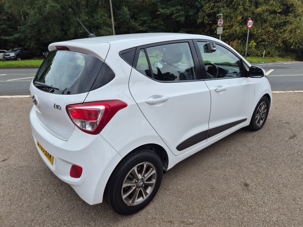 Used Hyundai i10 2015 for sale - 76146317: Photo 8