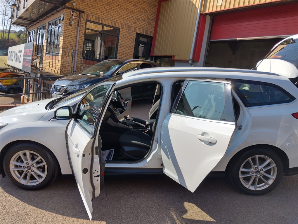 Used Ford Focus 2015 for sale - 77795234: Photo 13