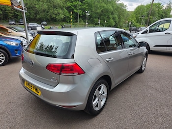 Used Volkswagen Golf 2017 for sale - 78037016: Photo