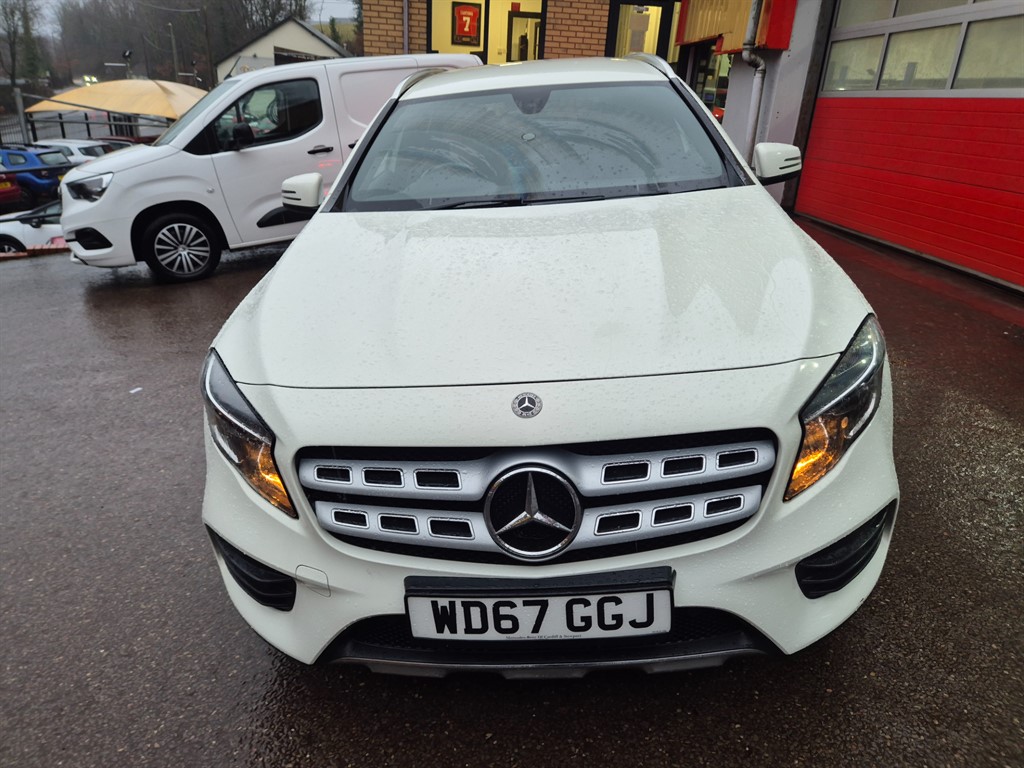 Used Mercedes-Benz GLA 2018 for sale - 77336125: Photo 2