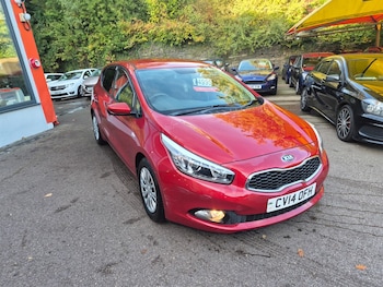 Used Kia Ceed 2014 for sale - 76244686: Photo 4
