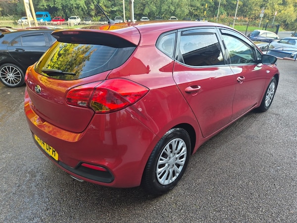 Used Kia Ceed 2014 for sale - 76244686: Photo 5
