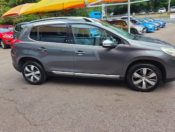 Used Peugeot 2008 2014 for sale - 79603767: Photo