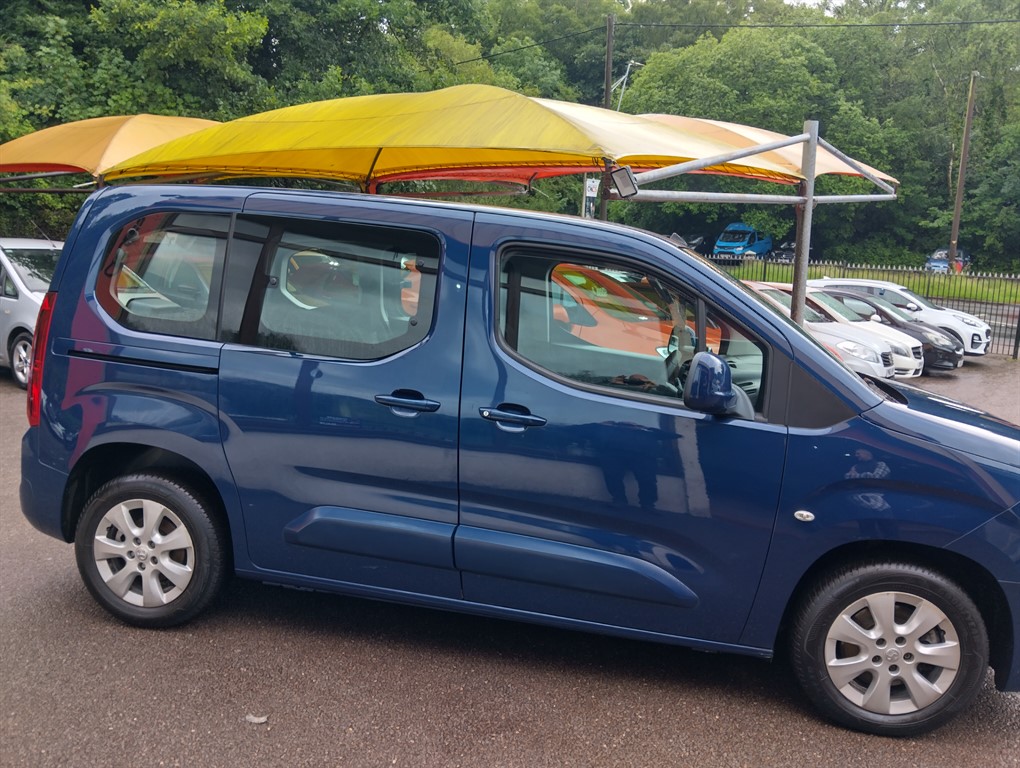 Vehicle 3