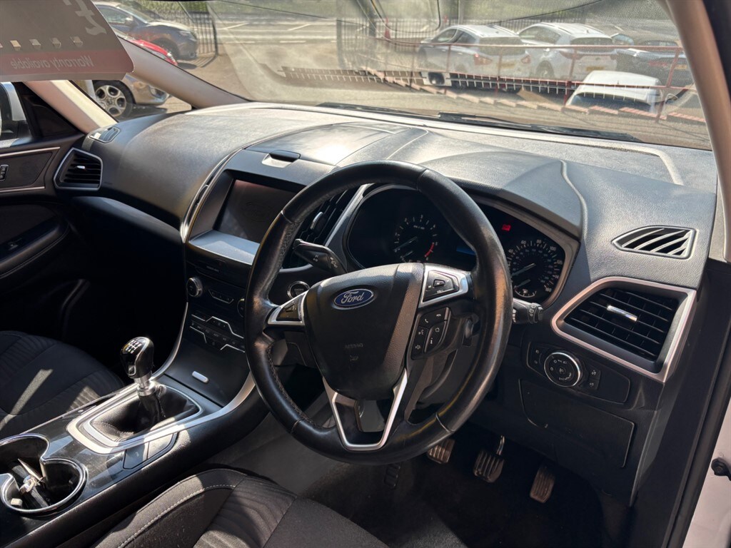Used Ford S-Max 2017 for sale - 74235916: Photo 14