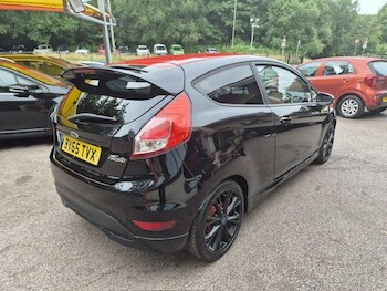 Used Ford Fiesta 2015 for sale - 75570398: Photo