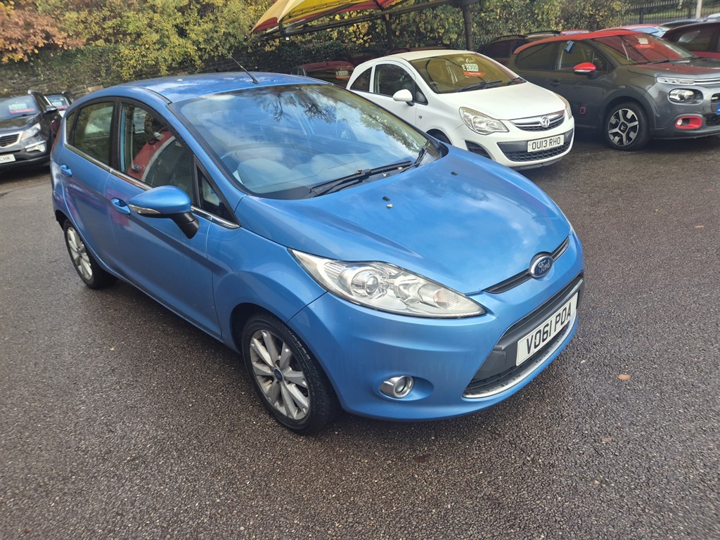 Used Ford Fiesta 2011 for sale - 76428366: Photo 2