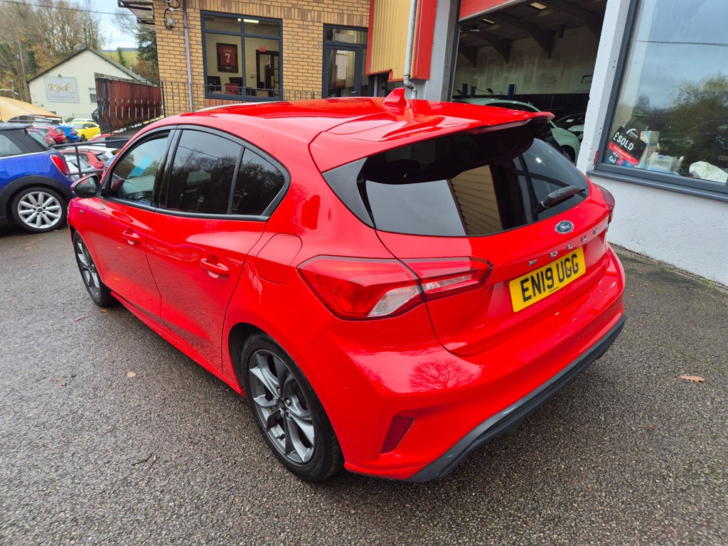 Used Ford Focus 2019 for sale - 76452448: Photo 12