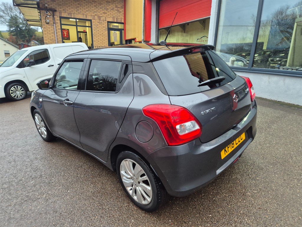 Used Suzuki Swift 2018 for sale - 77336151: Photo 7