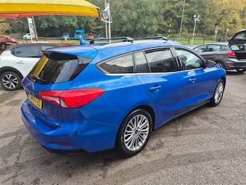 Used Ford Focus 2019 for sale - 77336143: Photo