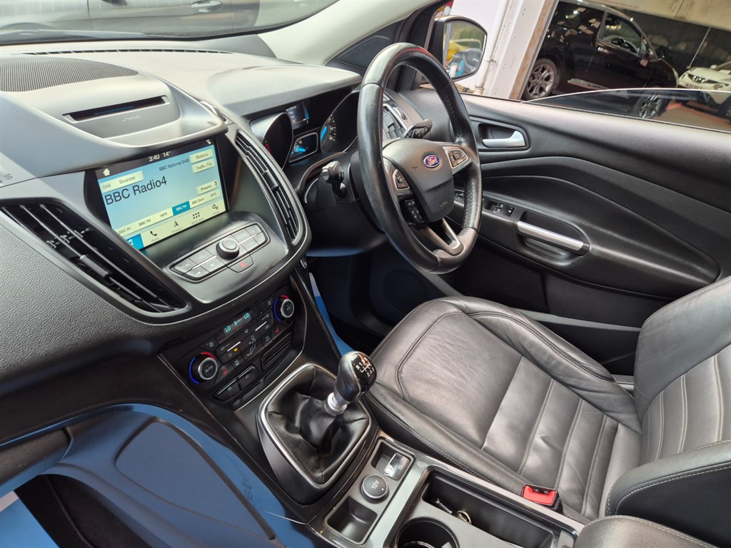 Used Ford Kuga 2017 for sale - 77336127: Photo 10