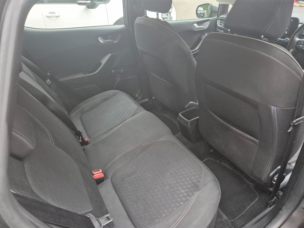 Used Ford Fiesta 2018 for sale - 76290130: Photo 7