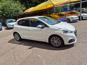 Used Peugeot 208 2017 for sale - 75358199: Photo