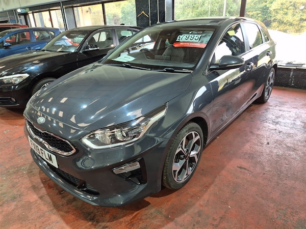 Used Kia Ceed 2019 for sale - 76290129: Photo 1