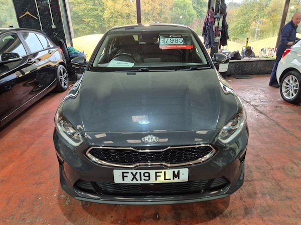 Used Kia Ceed 2019 for sale - 76290129: Photo 2