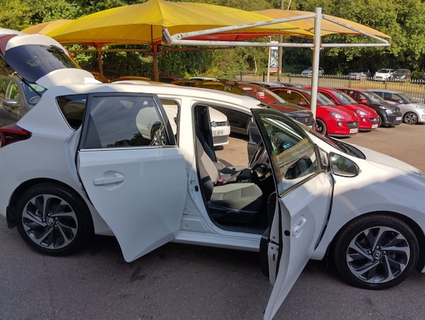 Used Toyota Auris 2015 for sale - 75653166: Photo 14