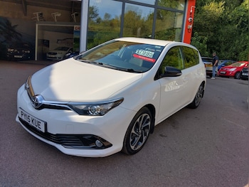 Toyota - Auris