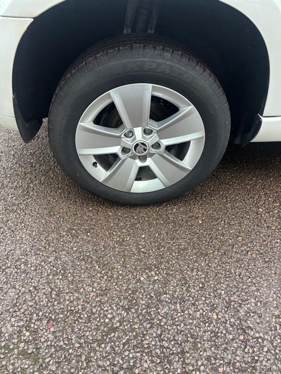 Used Skoda Yeti 2014 for sale - 76971654: Photo 5